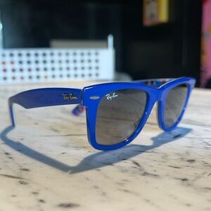 Ray-Ban Blue Sunglasses
